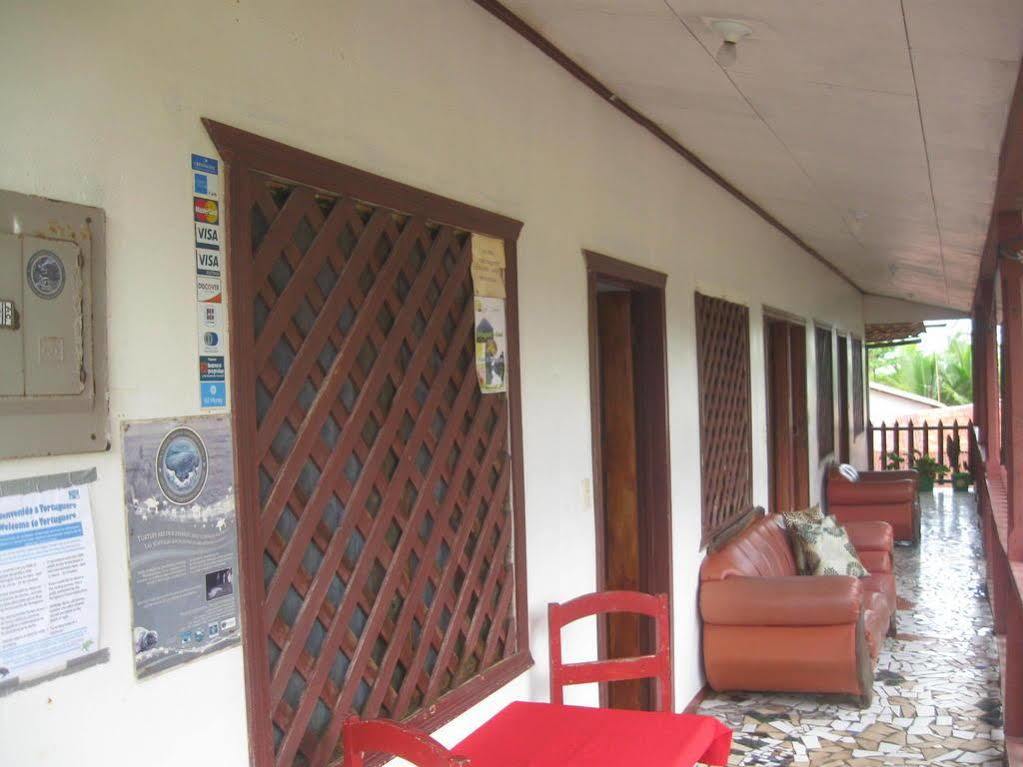Cabinas Miss Miriam 2 Tortuguero Eksteriør billede