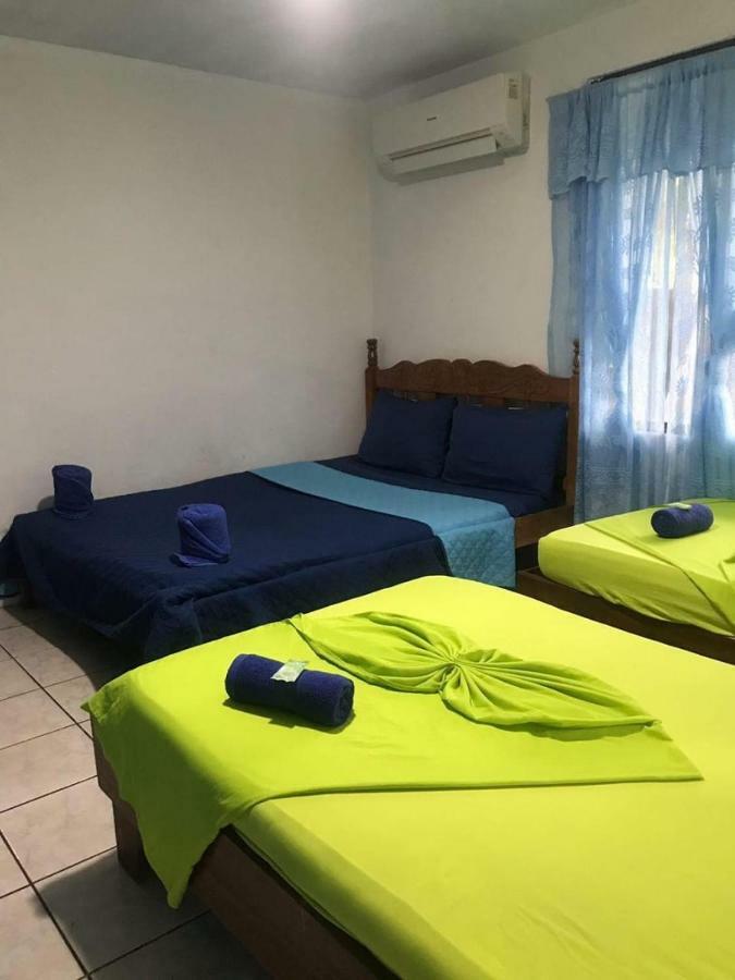Cabinas Miss Miriam 2 Tortuguero Eksteriør billede
