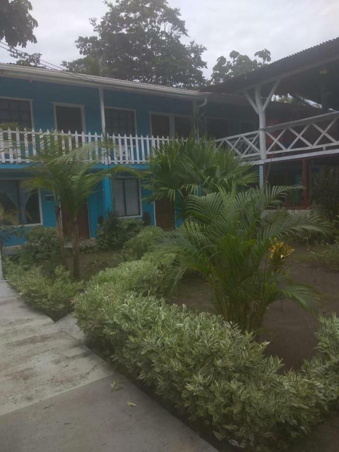 Cabinas Miss Miriam 2 Tortuguero Eksteriør billede