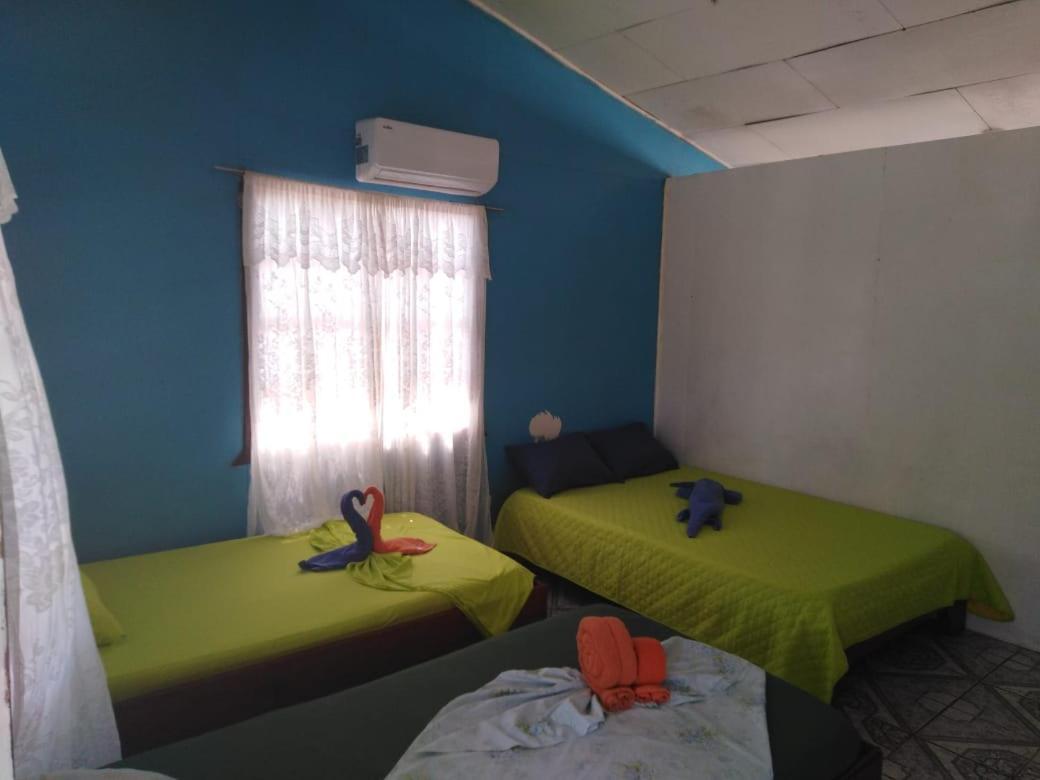 Cabinas Miss Miriam 2 Tortuguero Eksteriør billede